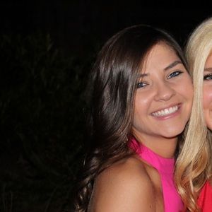 Meet your Posher, Anna catron